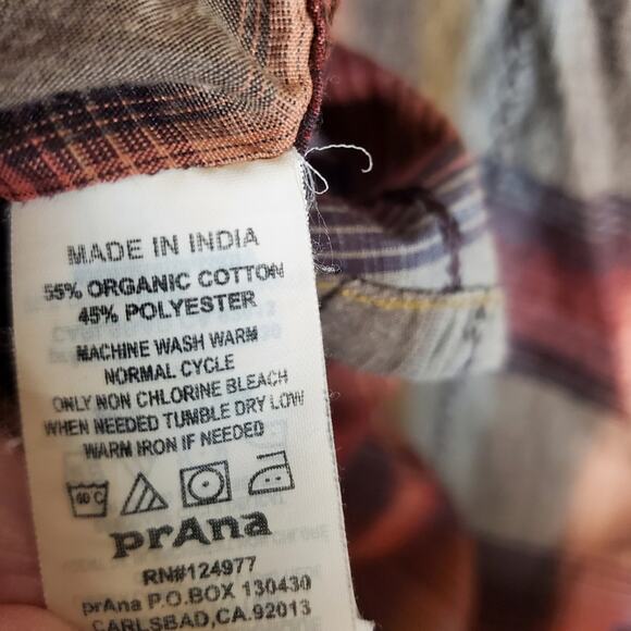 prAna Holstad Long Sleeve plaid Shirt with wooden snap button Western Style - Picture 4 of 9